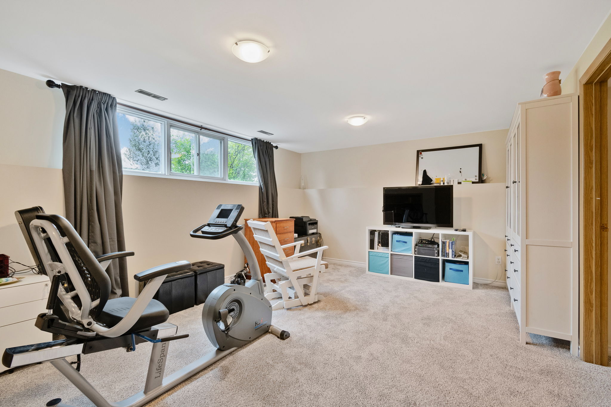 Interior view of 10715 33 Ave NW Edmonton